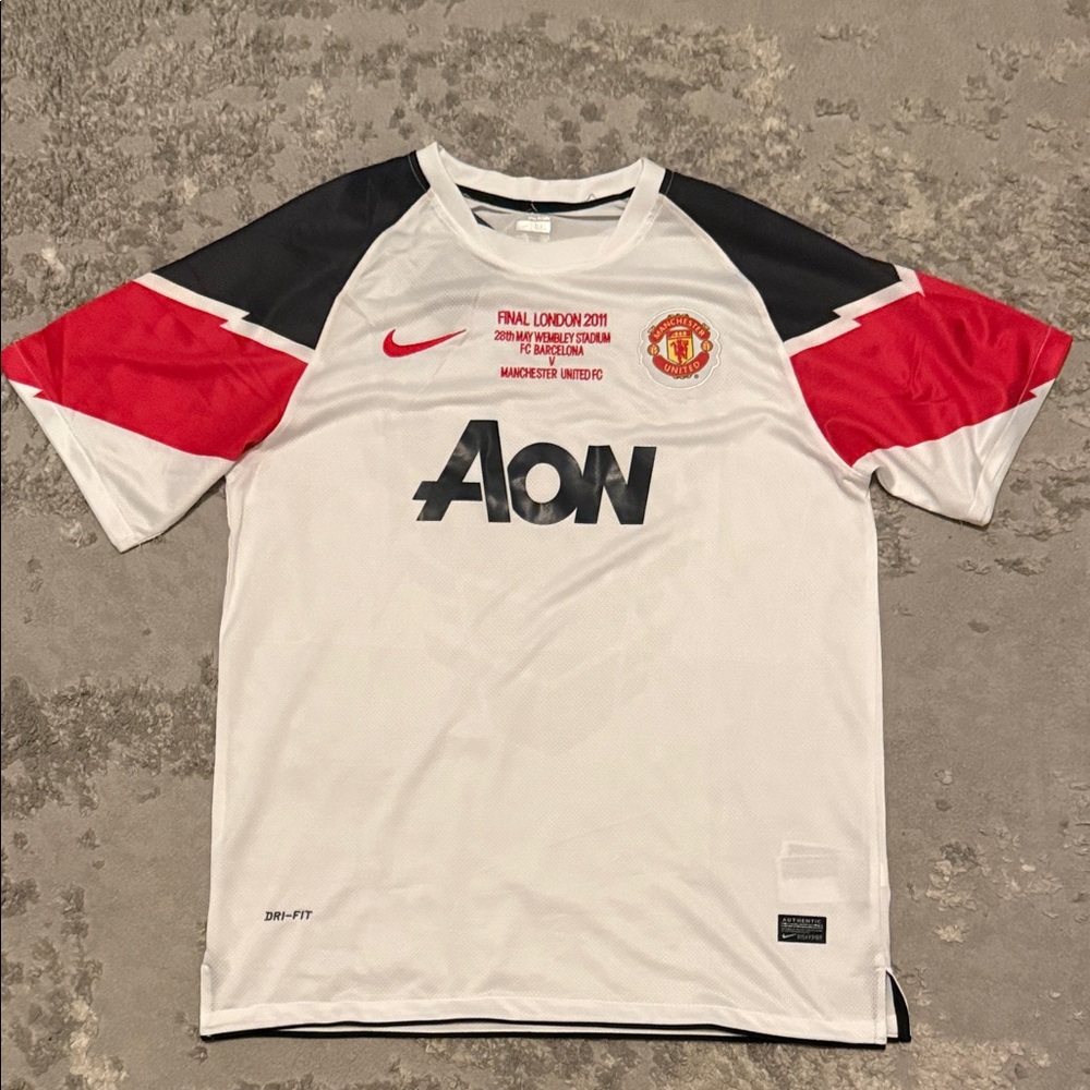 Manchester United 2011 Jersey